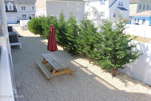 2033 Route 35 3, Ortley Beach, NJ 08751