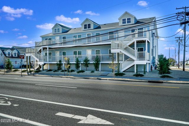 2033 Route 35 3, Ortley Beach, NJ 08751