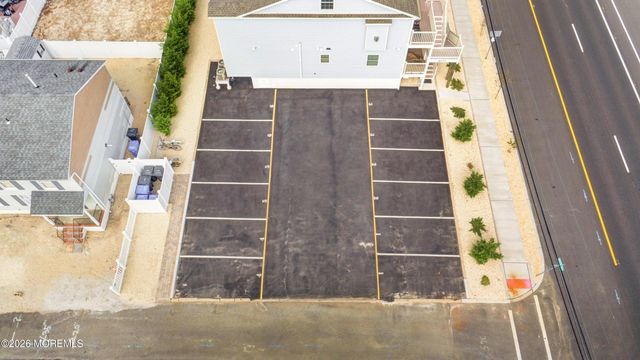 2033 Route 35 3, Ortley Beach, NJ 08751