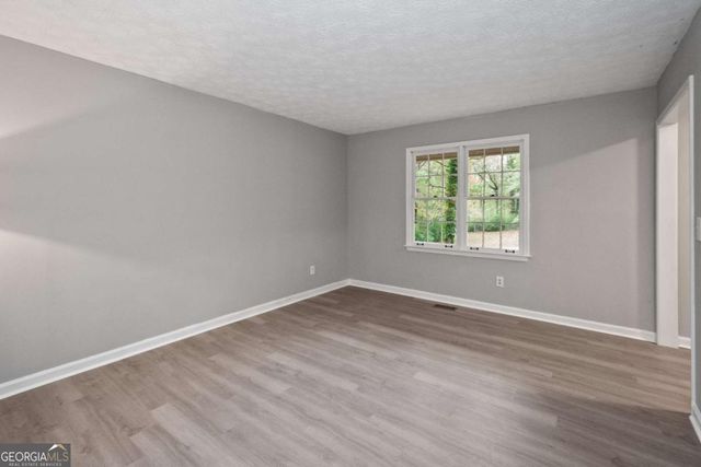 165 Fox Hunt Court, Fayetteville, GA 30214