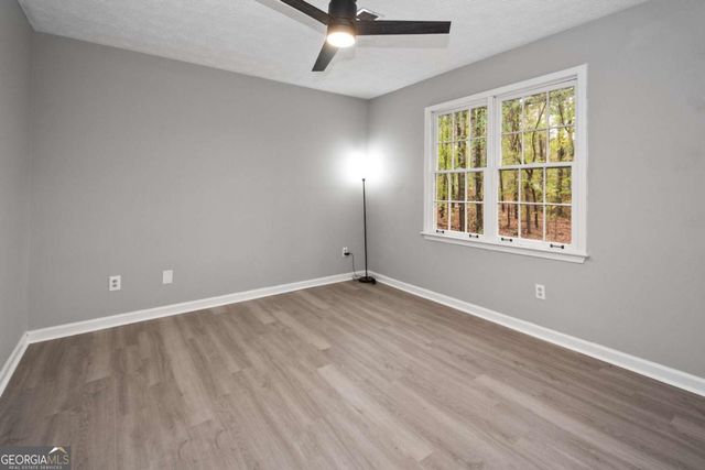 165 Fox Hunt Court, Fayetteville, GA 30214