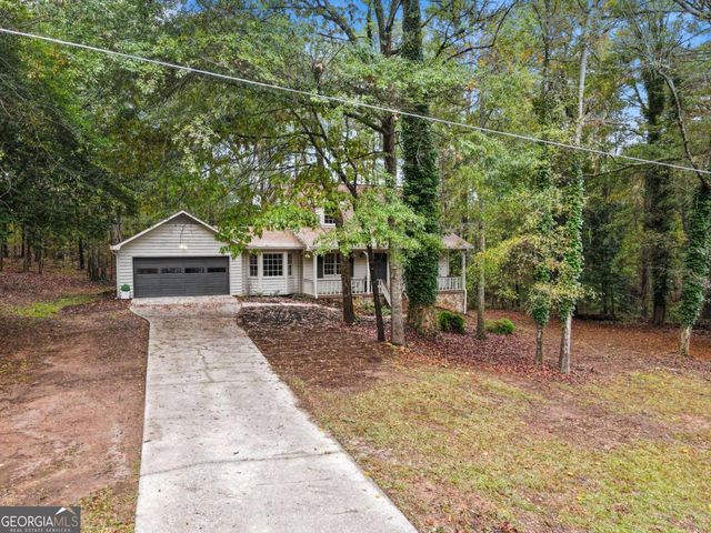 165 Fox Hunt Court, Fayetteville, GA 30214