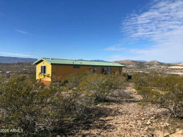 3850 N RUNNING DEER Drive, Rimrock, AZ 86335