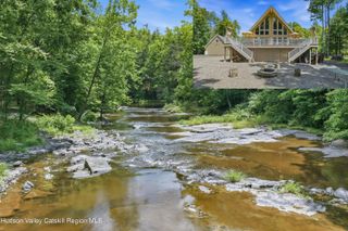 302 Powder Mill Bridge Road, Kingston, NY 12401