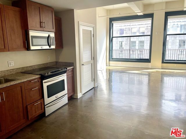 315 W 5th Street 510, Los Angeles, CA 90013