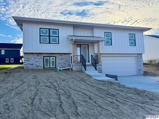 3813 Appaloosa Drive, Elkhorn, NE 68022