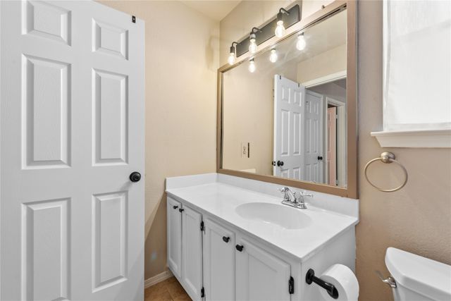 1111 Pathfinder WAY, Round Rock, TX 78665