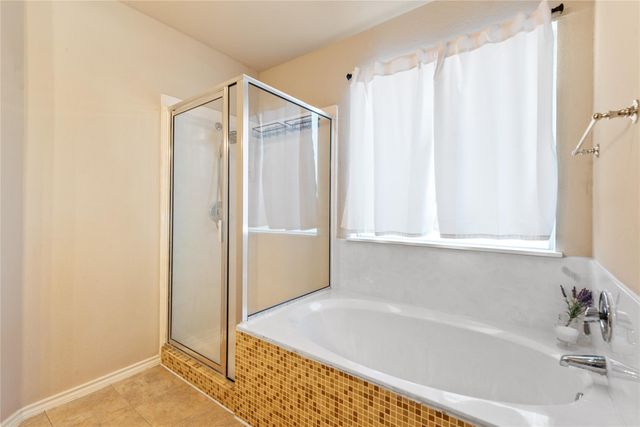 1111 Pathfinder WAY, Round Rock, TX 78665