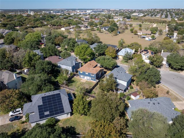 1111 Pathfinder WAY, Round Rock, TX 78665