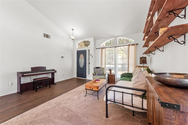 1111 Pathfinder WAY, Round Rock, TX 78665