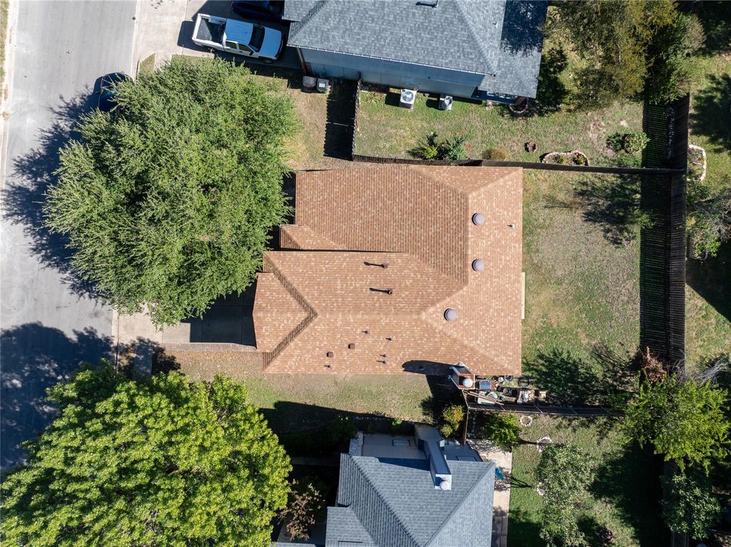 1111 Pathfinder WAY, Round Rock, TX 78665