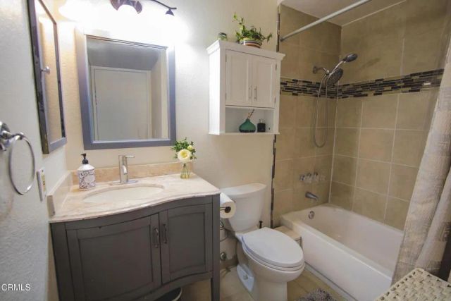 146 Maegan Place 7, Thousand Oaks, CA 91362