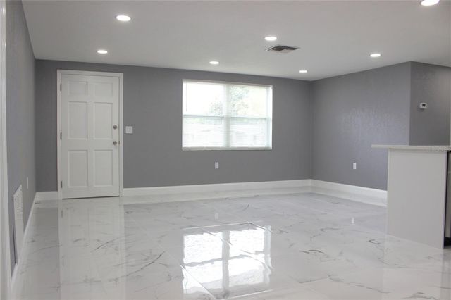 5102 MANOR DRIVE, New Port Richey, FL 34652