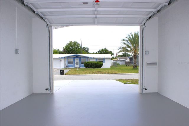 5102 MANOR DRIVE, New Port Richey, FL 34652