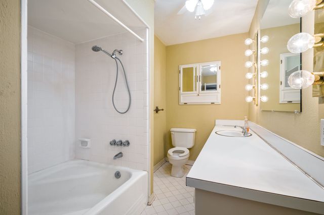 6111 Bordeaux Avenue, Dallas, TX 75209