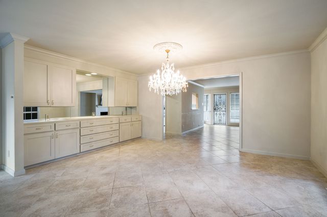 6111 Bordeaux Avenue, Dallas, TX 75209