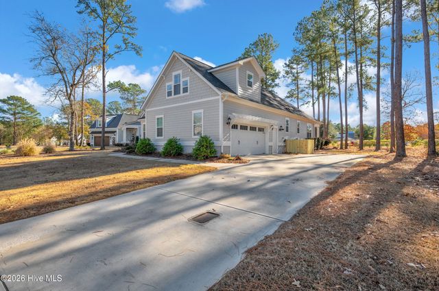 9614 Hidden Plum Road NE, Leland, NC 28451
