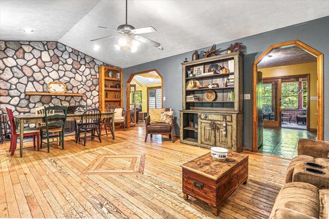 16253 1st Lane, New Buffalo Twp, MI 49129