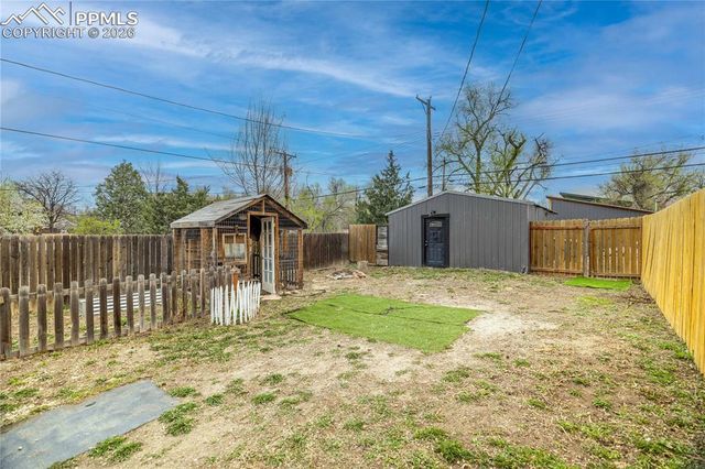 207 N Hancock Avenue, Colorado Springs, CO 80903