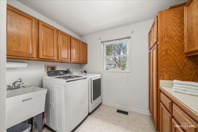 3632 Eliot Lane, Naperville, IL 60564