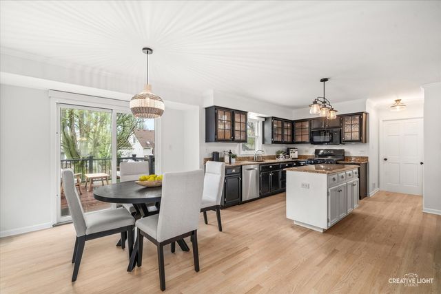 3632 Eliot Lane, Naperville, IL 60564