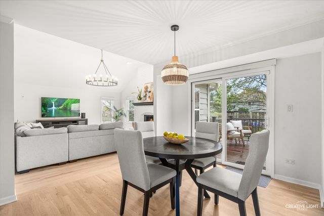 3632 Eliot Lane, Naperville, IL 60564