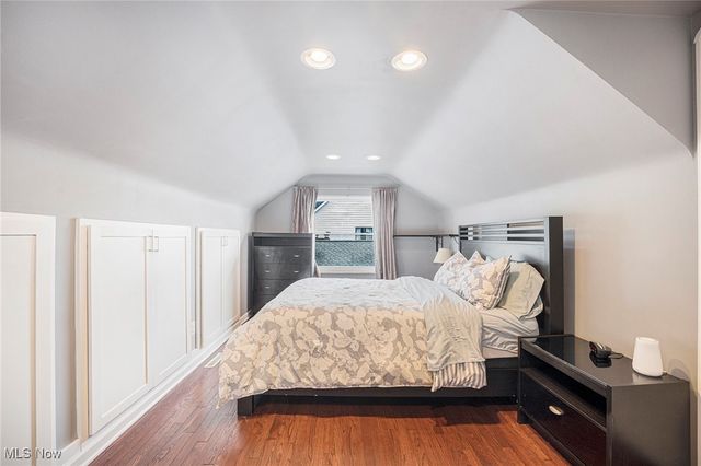 23803 Lake Road, Bay Village, OH 44140