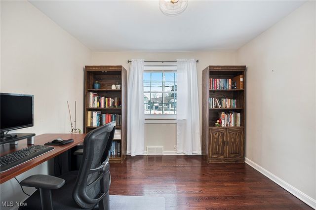 23803 Lake Road, Bay Village, OH 44140