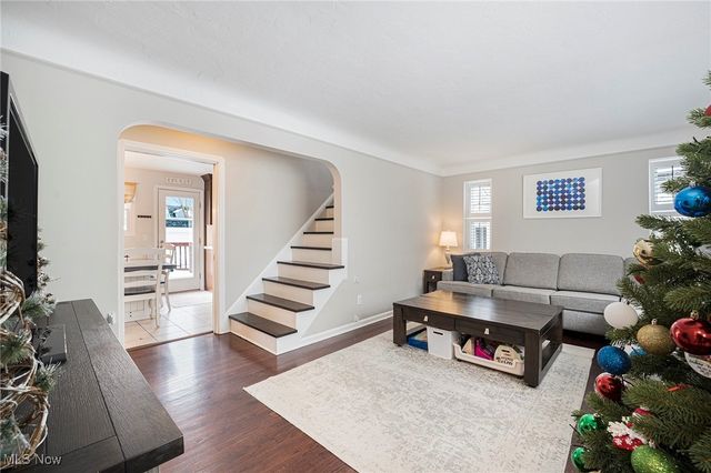 23803 Lake Road, Bay Village, OH 44140