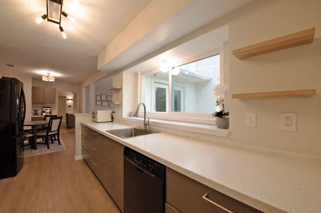 9322 Shipman Street, Rowlett, TX 75088