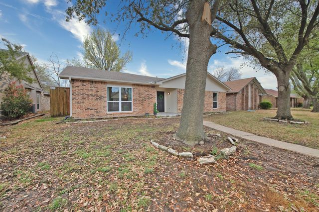9322 Shipman Street, Rowlett, TX 75088