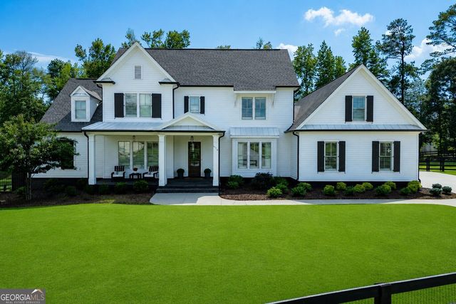 678 Bit O'Luck Drive, Suwanee, GA 30024