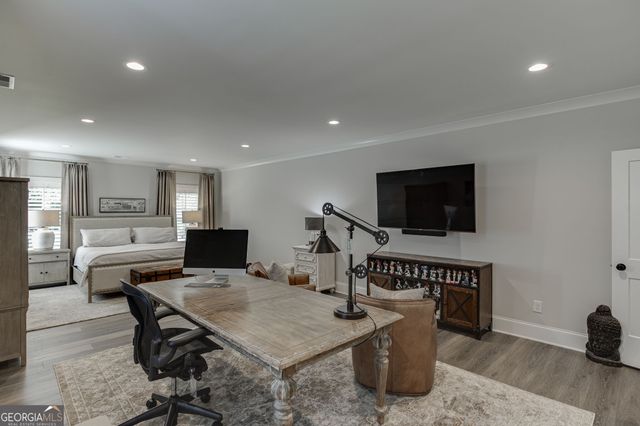 678 Bit O'Luck Drive, Suwanee, GA 30024