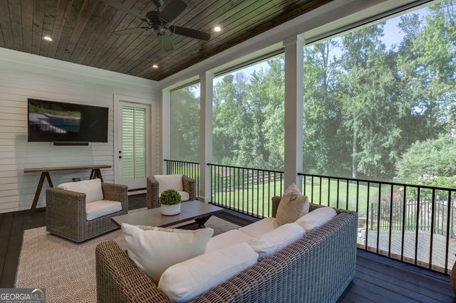 678 Bit O'Luck Drive, Suwanee, GA 30024