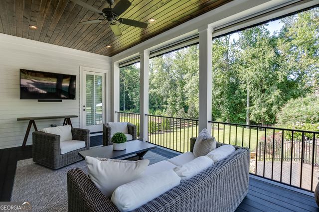 678 Bit O'Luck Drive, Suwanee, GA 30024