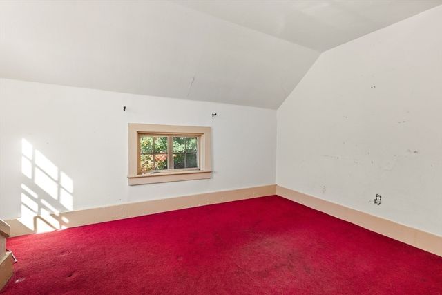270 Elm Street, Amesbury, MA 01913