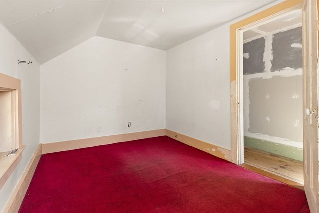 270 Elm Street, Amesbury, MA 01913