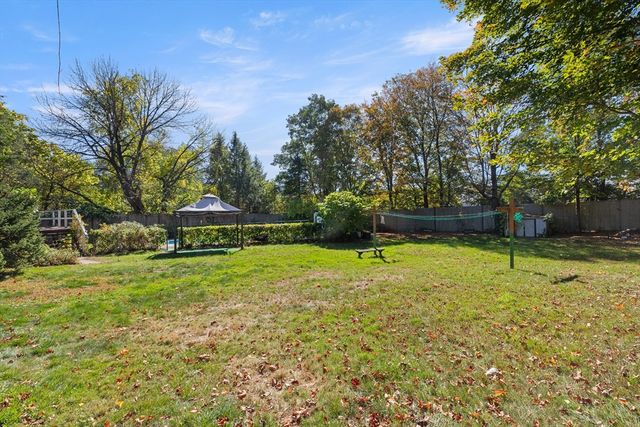 270 Elm Street, Amesbury, MA 01913