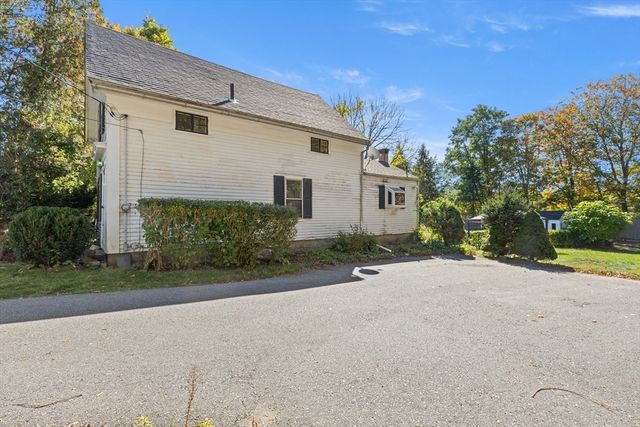270 Elm Street, Amesbury, MA 01913