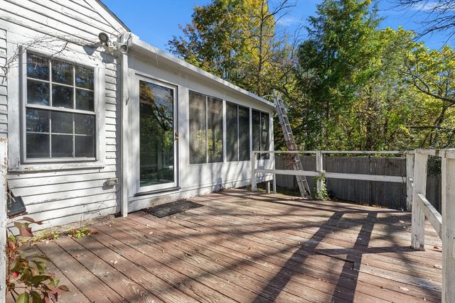 270 Elm Street, Amesbury, MA 01913