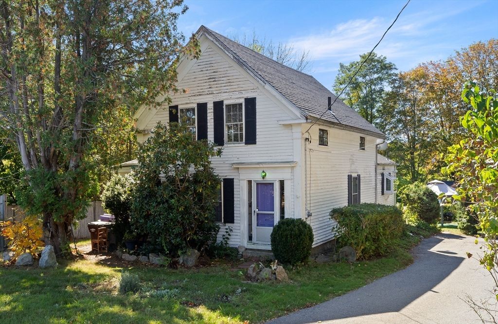 270 Elm Street, Amesbury, MA 01913