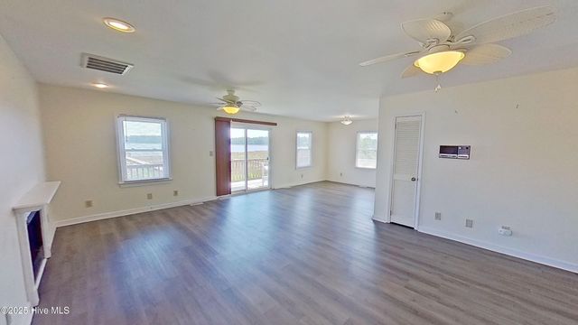 243 Youpon Drive, Hubert, NC 28539