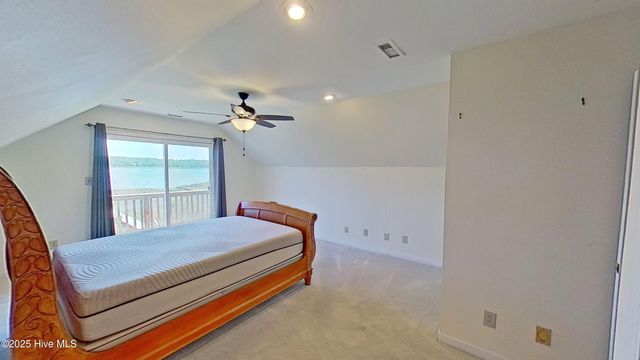 243 Youpon Drive, Hubert, NC 28539