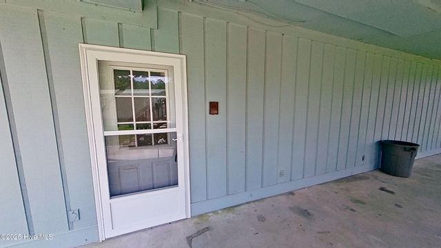 243 Youpon Drive, Hubert, NC 28539