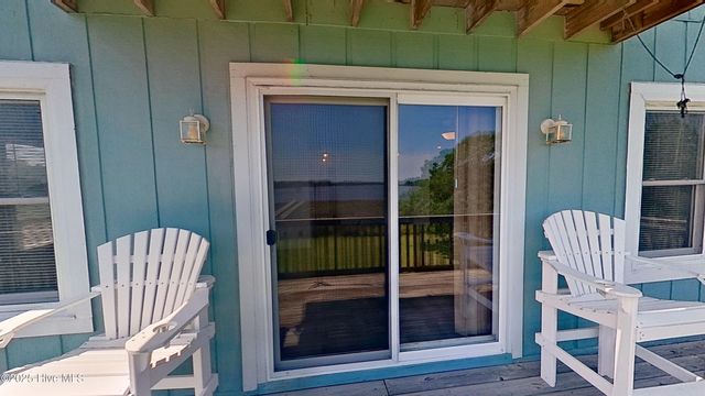 243 Youpon Drive, Hubert, NC 28539