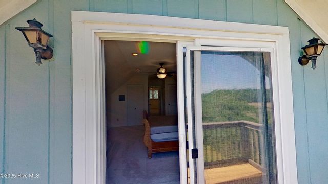 243 Youpon Drive, Hubert, NC 28539