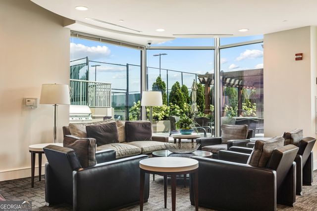 2795 Peachtree Road 1406, Atlanta, GA 30305