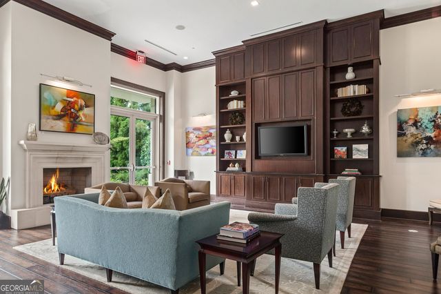 2795 Peachtree Road 1406, Atlanta, GA 30305