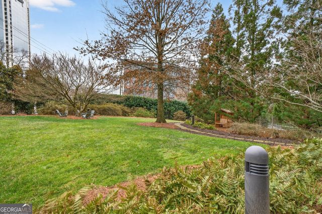 2795 Peachtree Road 1406, Atlanta, GA 30305
