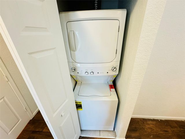 1157 Golden Lakes Blvd 622, West Palm Beach, FL 33411